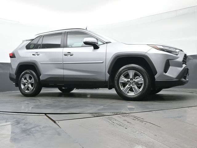 2024 Toyota RAV4 XLE 37