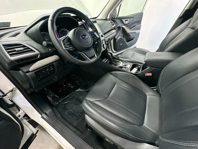 2022 Subaru Forester Limited White at Spitzer Acura