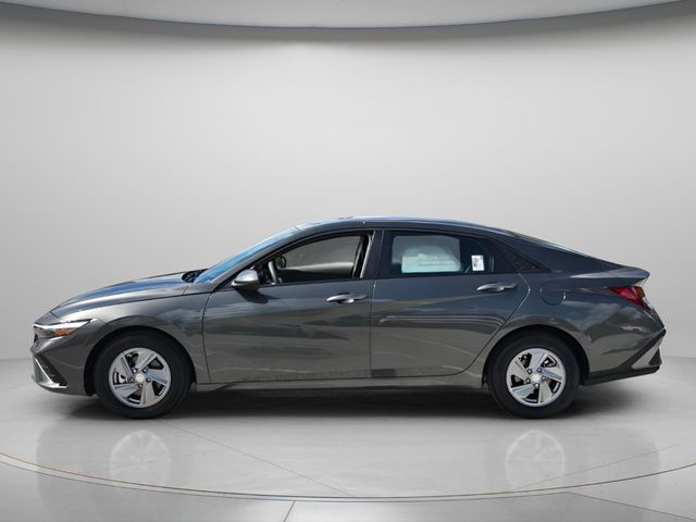 2026 Hyundai Elantra - $21,659
