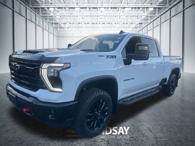 2025 Chevrolet Silverado 2500HD LT Crew Cab 4WD