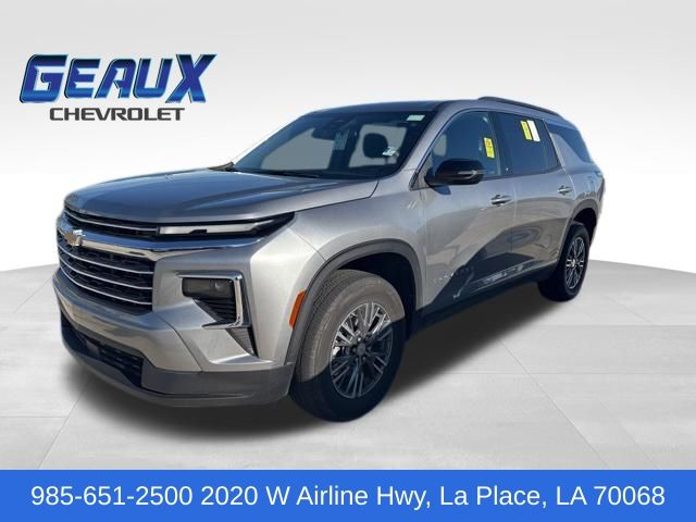 Sterling Gray Metallic 2025 Chevrolet Traverse LT FWD SUV / Crossover Front-Wheel Drive 8-Speed Automatic