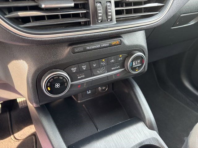 2020 Ford Escape SE Sport Hybrid photo