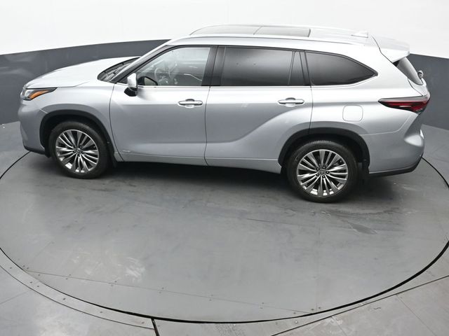 2024 Toyota Highlander Hybrid Platinum 46