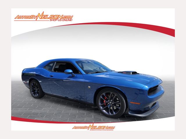 Blue (Frostbite) 2022 Dodge Challenger R/T Scat Pack RWD Coupe Rear-Wheel Drive 8-Speed Automatic