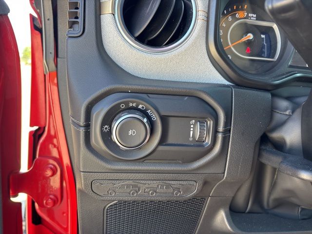 Used 2024 Jeep Wrangler SUV