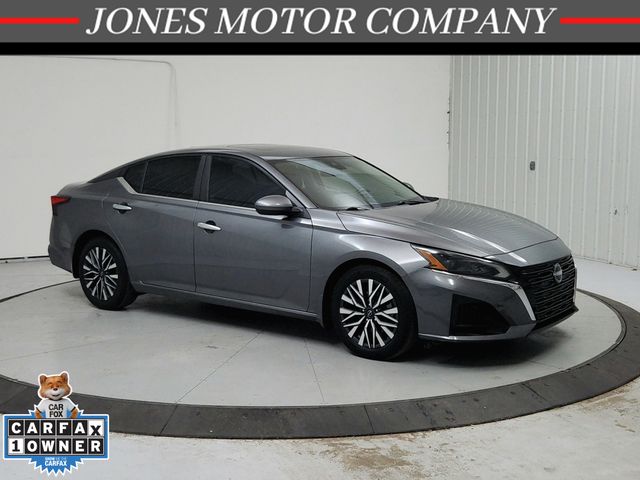  2023 Nissan Altima 2.5 SV FWD   