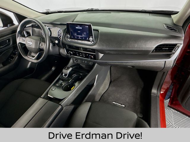 Used 2025 Nissan Rogue SUV