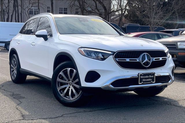 2025 Mercedes-Benz GLC 300 4MATIC