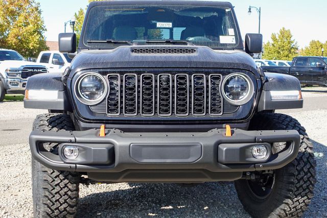 new 2026 Jeep Gladiator car, priced at $61,140