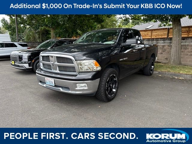 Brilliant Black Crystal Pearlcoat 2010 Dodge RAM 1500 Pickup Truck Four-Wheel Drive 5-Speed Automatic