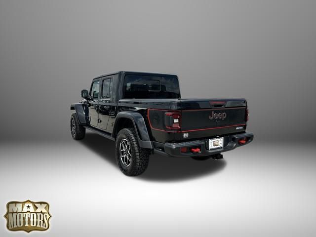 2024 Jeep Gladiator Rubicon 5