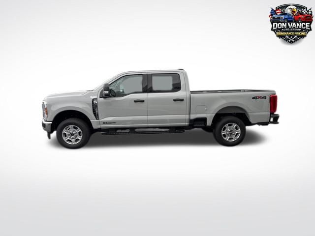 Avalanche 2026 Ford F-250 Super Duty Pickup Truck Four-Wheel Drive Automatic