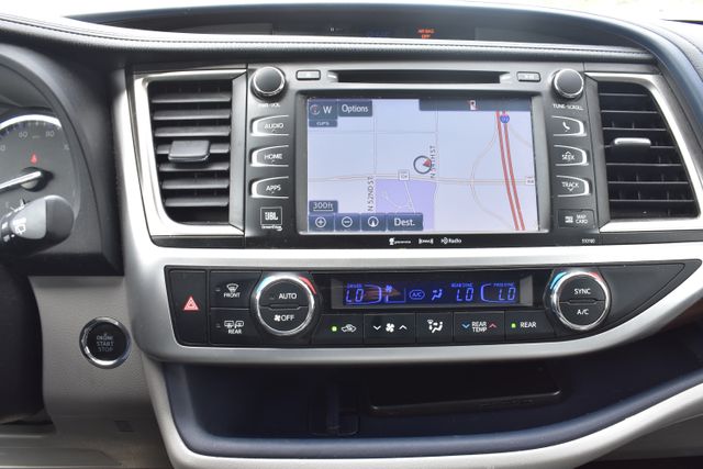 Used 2016 Toyota Highlander SUV