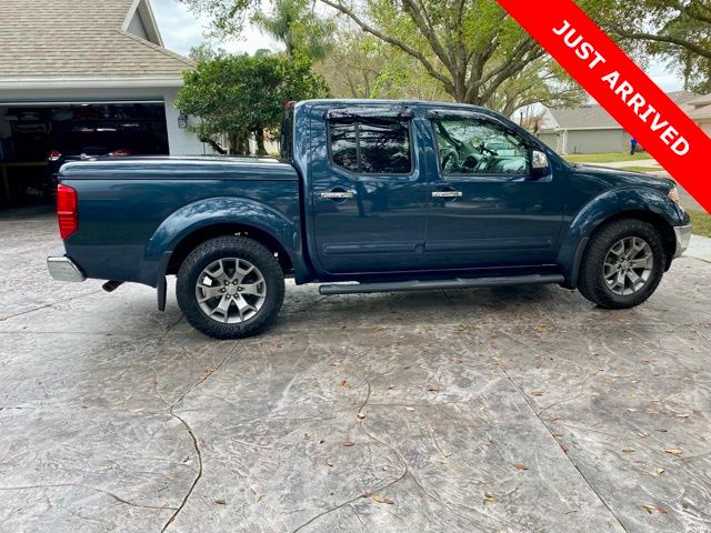 2017 Nissan Frontier SL Crew Cab
