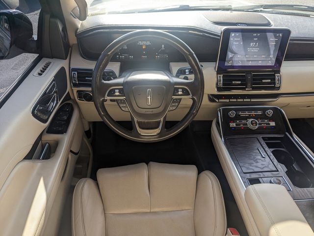 2019 Lincoln Navigator Select photo