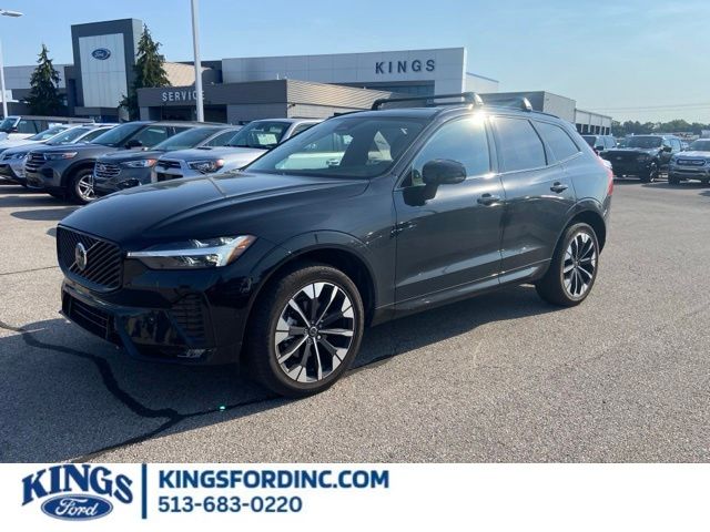  2026 Volvo XC60 B5 Plus AWD   