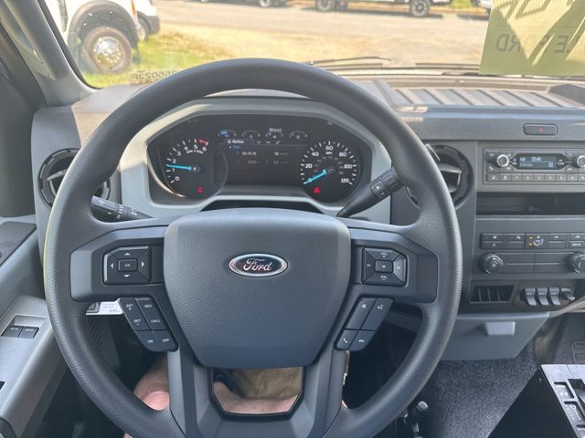 2025 Ford F-650 Super Duty 