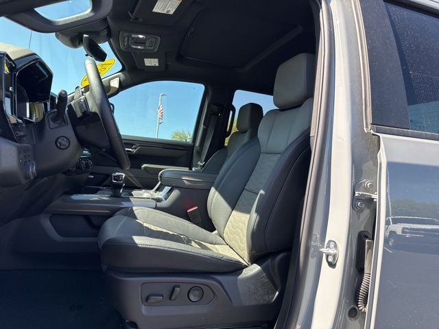 Used 2024 Chevrolet Silverado 1500 For Sale in Livonia, MI