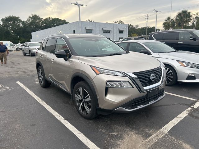 2023 Nissan Rogue SL 8