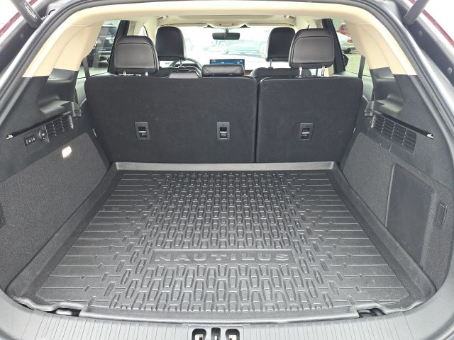 2022 LINCOLN Nautilus Reserve:B02186