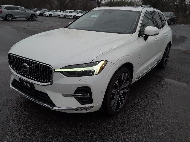 2023 Volvo XC60 B5 Ultimate Bright Theme AWD