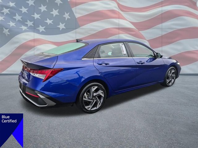 Used 2025 Blue Hyundai SEL Convenience image 3