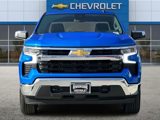 2025 Chevrolet Silverado 1500 LT 3