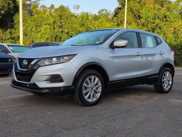 Brilliant Silver Metallic 2021 Nissan Rogue Sport SUV / Crossover Front-Wheel Drive Continuously Variable Transmission