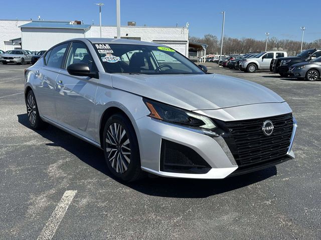 2024 Nissan Altima 2.5 SV FWD