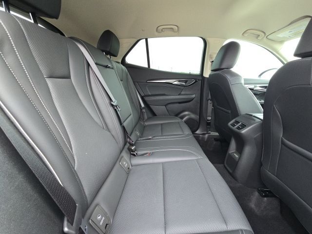 2023 Buick Envision Essence:C02550