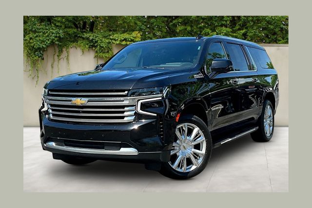 Black 2022 Chevrolet Suburban SUV / Crossover Four-Wheel Drive 