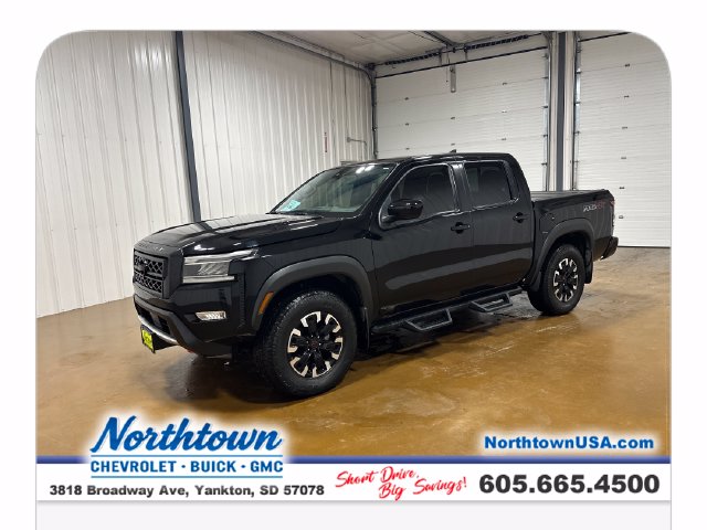 Super Black 2022 Nissan Frontier Pickup Truck Four-Wheel Drive 9-Speed Automatic