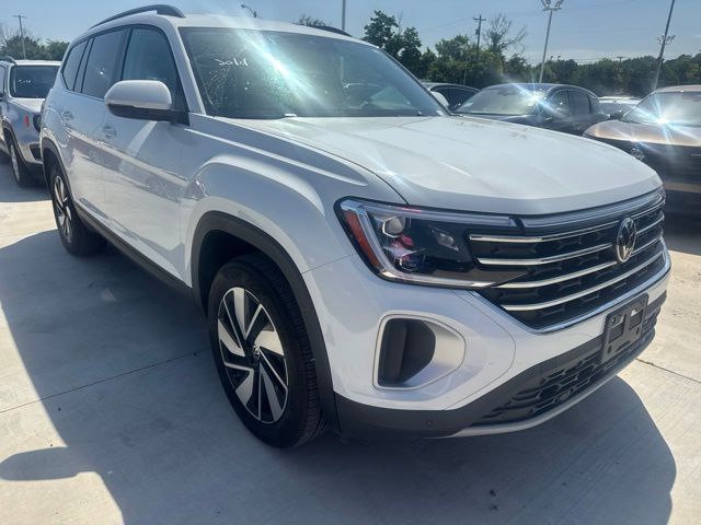 2025 Volkswagen Atlas SE FWD with Technology