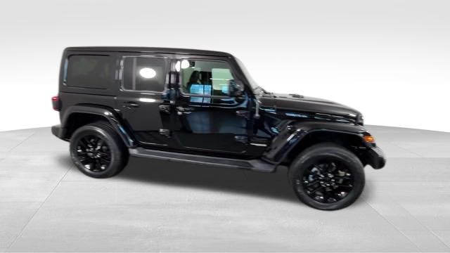 2021 Jeep Wrangler Unlimited Sahara High Altitude 8