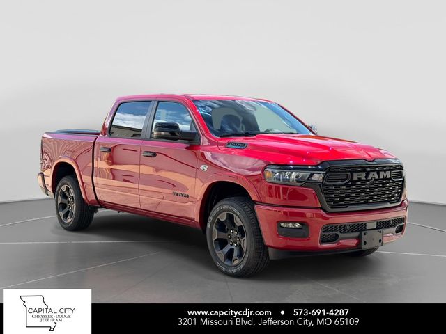 Molten Red Pearlcoat 2026 RAM 1500 Pickup Truck Four-Wheel Drive 8-Speed Automatic