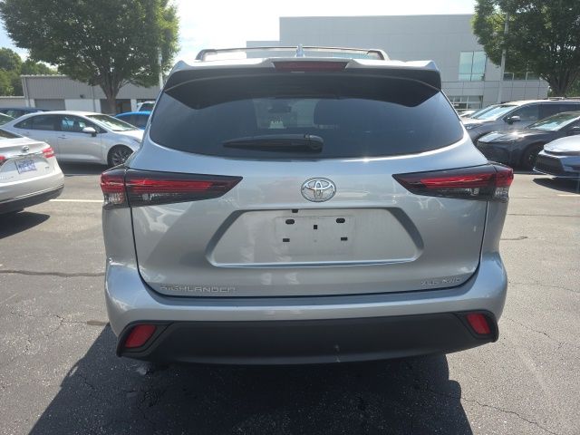 Used 2025 Toyota Highlander SUV