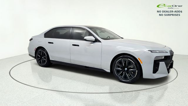 Gray (Brooklyn Grey Metallic) 2026 BMW 7 Series Sedan All-Wheel Drive 8-Speed Automatic