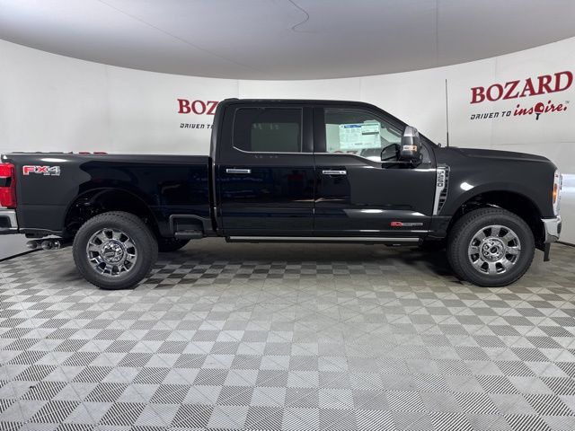 2025 Agate Black Metallic Ford Super Duty F-250 SRW Lariat 4X4 Truck