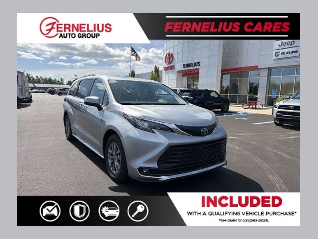 Celestial Silver Metallic 2025 Toyota Sienna Minivan Front-Wheel Drive Continuously Variable Transmission