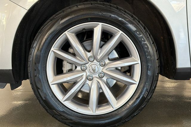 Certified Used 2023 Lunar Silver Metallic Acura Base image 29