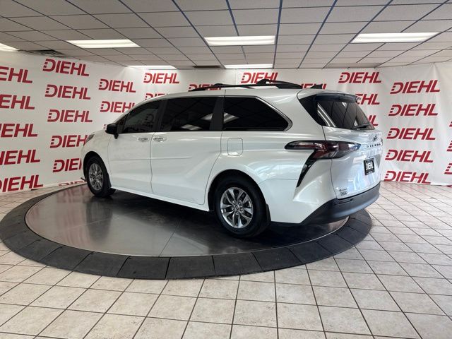 Used 2025 Toyota Sienna Van