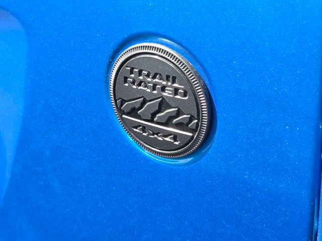 Used 2025 Blue Jeep Sahara image 15