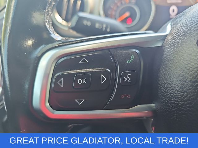 Used 2020 Silver Jeep Sport image 15