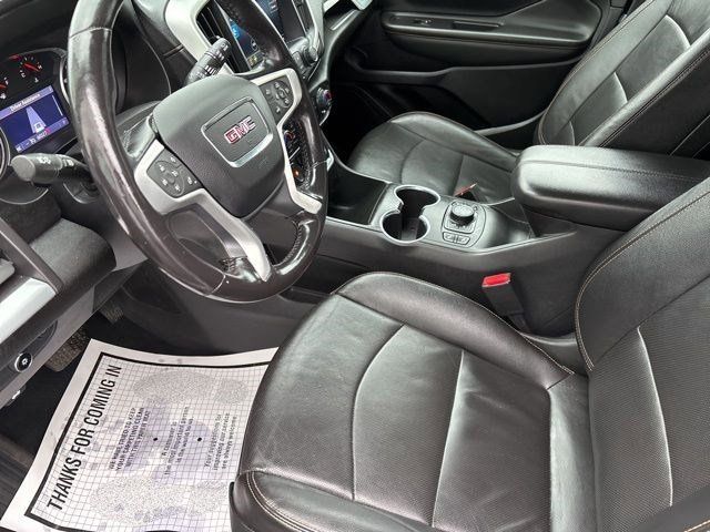 2021 GMC Terrain SLT photo