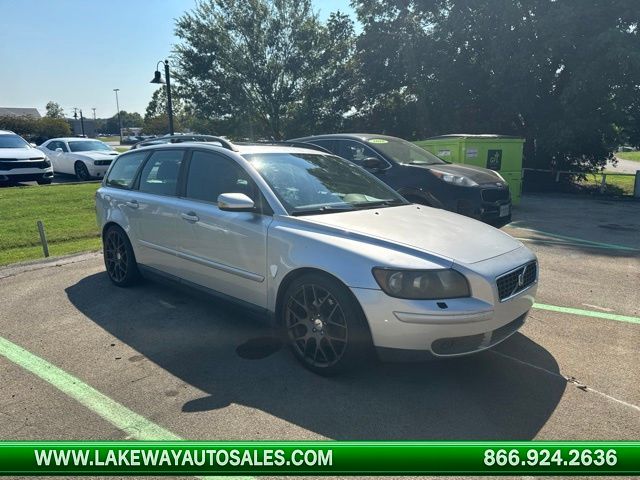 Silver Metallic 2005 Volvo V50 Wagon All-Wheel Drive 5-Speed Automatic
