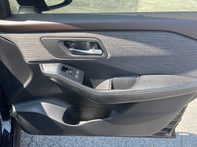 NissanRogue9
