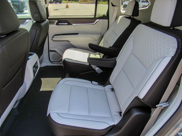 Photo of 2025 GMC Acadia Denali in Dallas, GA - 16,  2025 GMC Acadia Denali:44245