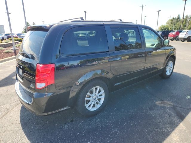 Used 2016 Brilliant Black Crystal Pearlcoat Dodge SXT image 3