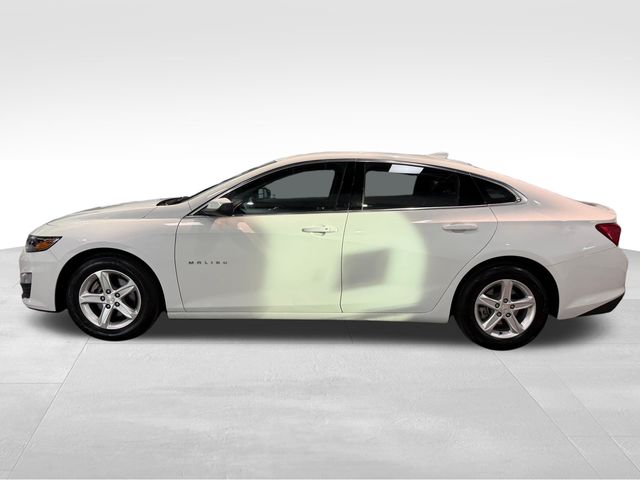 2023 Chevrolet Malibu LT White at Davis Toyota of Orangeburg