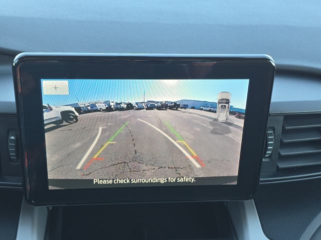 2024 Ford Explorer Base:B02084